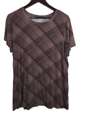 Maurices plaid print short sleeve tee